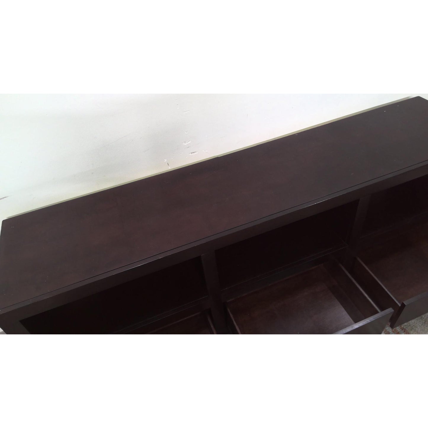 6 Ft. TV Stand