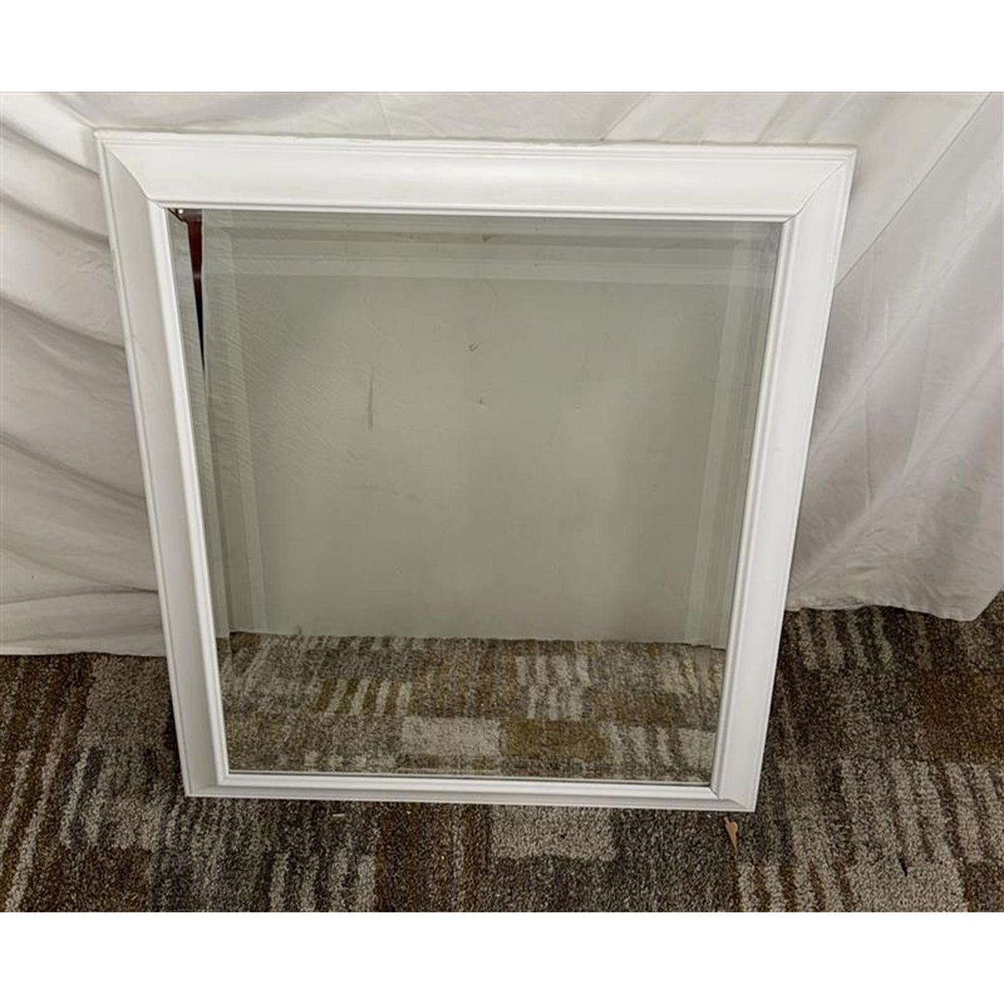 White Mirror