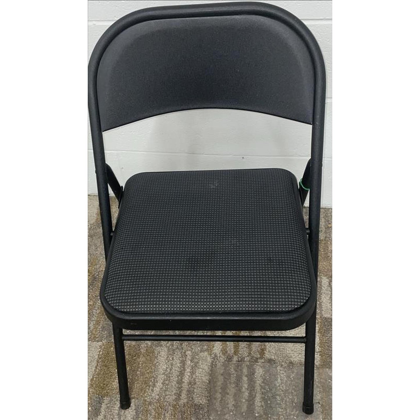 Metal Folding Chair With Cushion