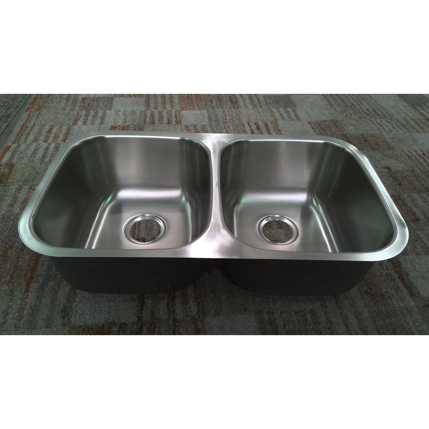 32.5" Double Bowl Stainless Steel Undermount Sink