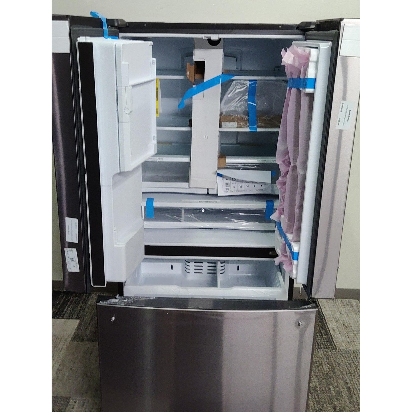 ReStore Select x GE Energy Star 27.7 Cu. Ft. Fingerprint Resistant French Door Refrigerator - FA515708 - FL