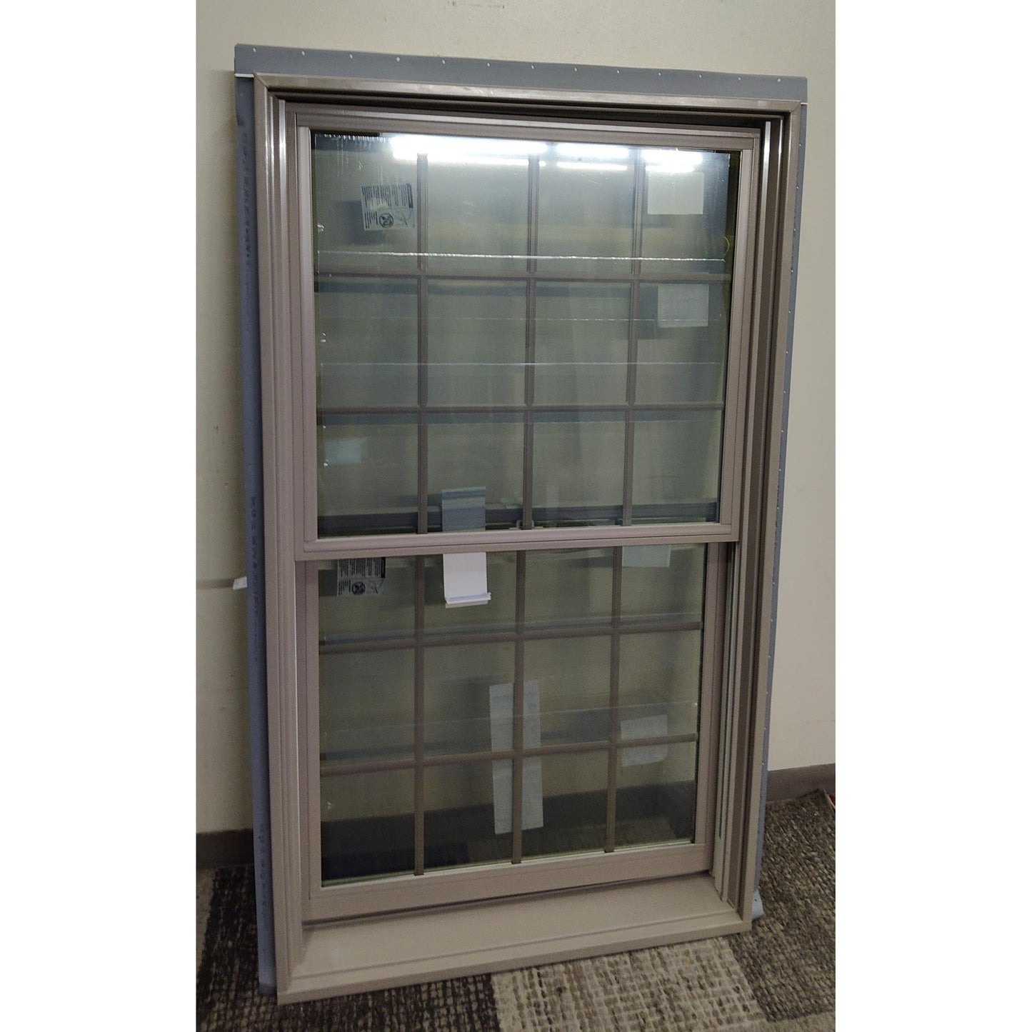 Double Hung Window 37.5x65