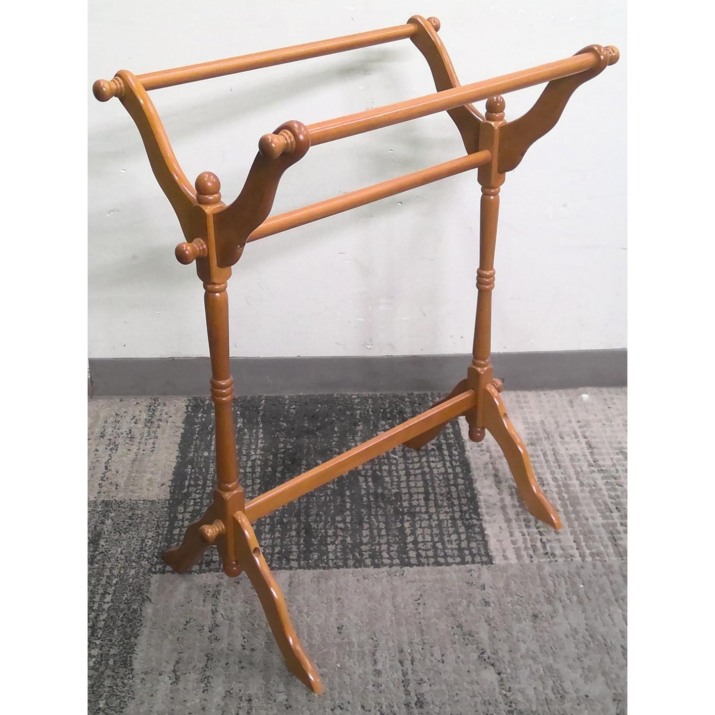 Wood Blanket Rack