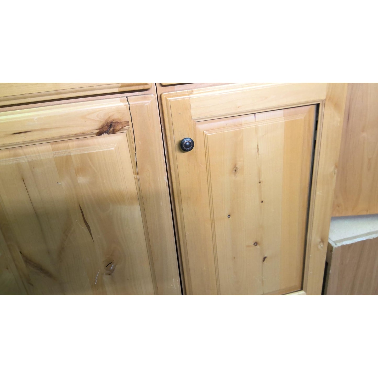 17 Piece Cabinet Set