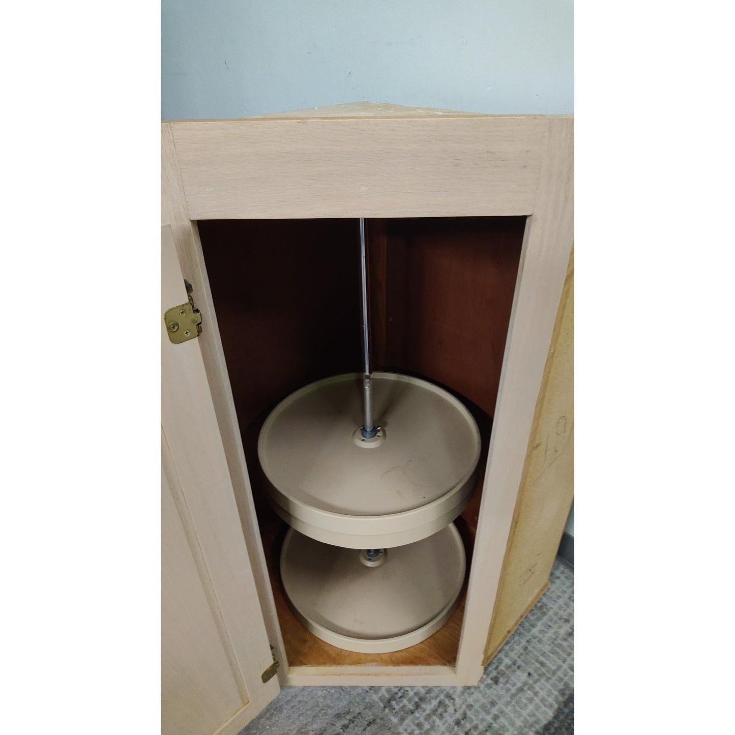 Upper Lazy Susan Corner Cabinet