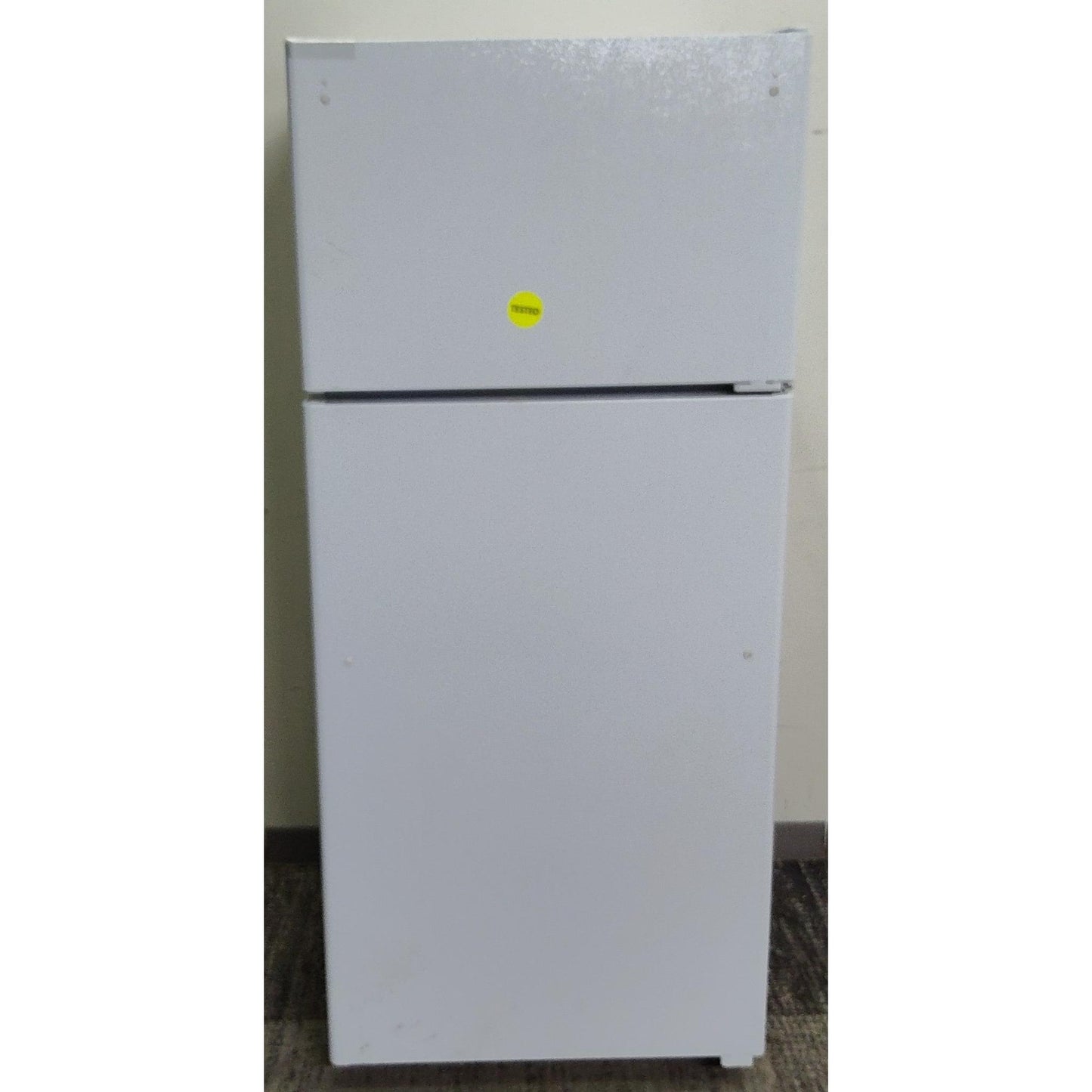 ReStore Select x GE 16.6 Cu. Ft. White Top-Freezer Refrigerator - FA804520 - FL