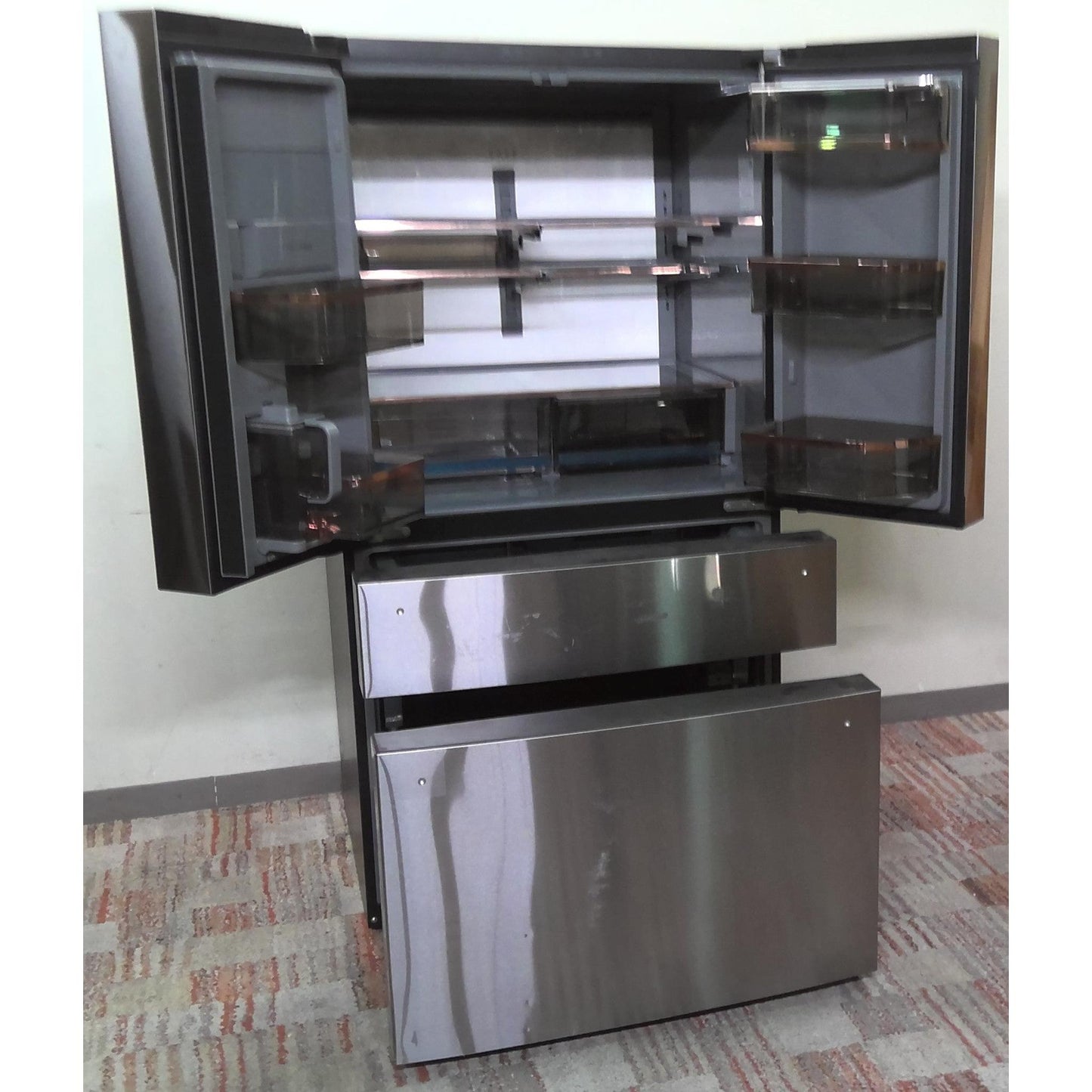 ReStore Select x Café ENERGY STAR 28.7 Cu. Ft. Smart 4-Door French-Door Refrigerator With Dual-Dispense AutoFill Pitcher - RZ139927 - FL