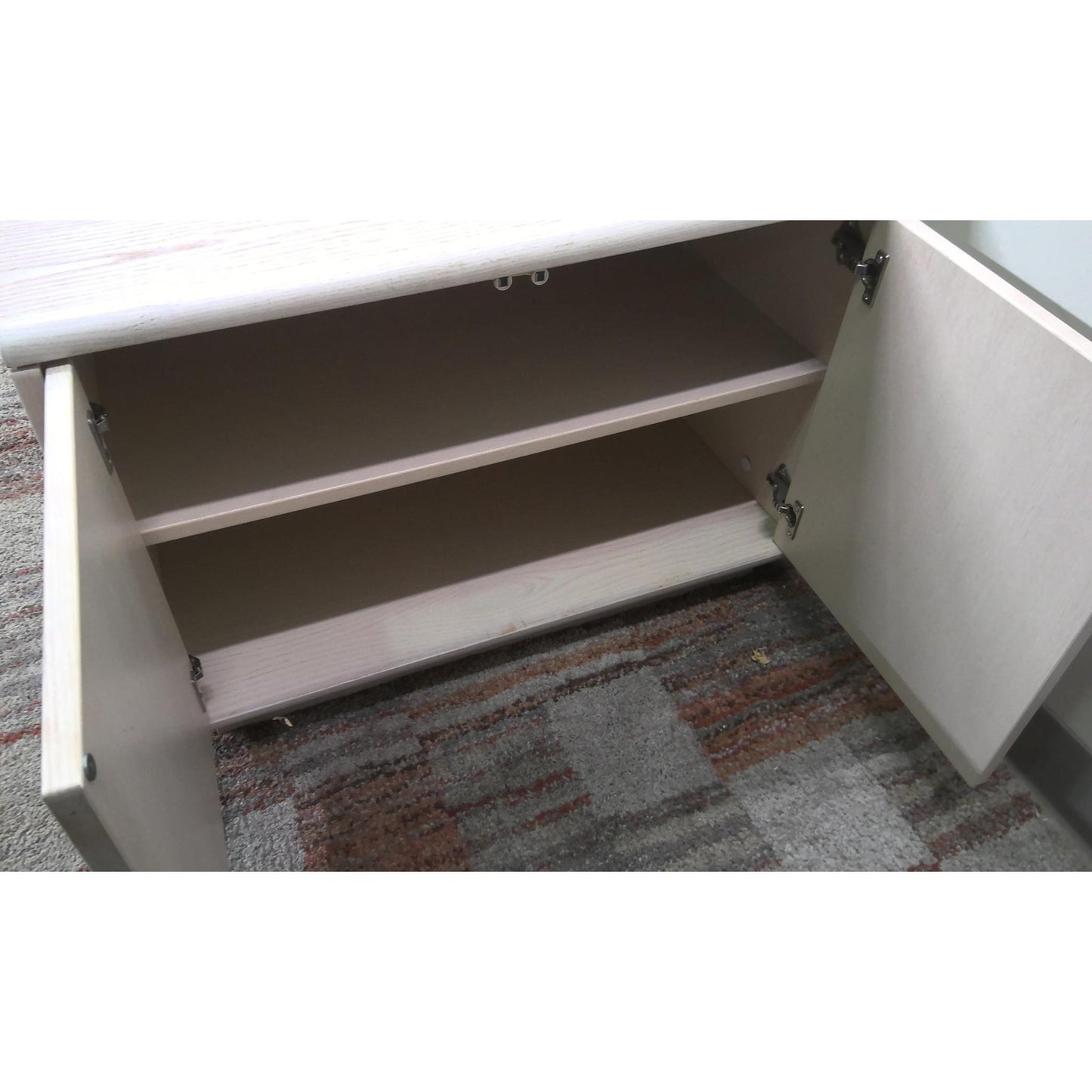 Modern 2-Door Sideboard