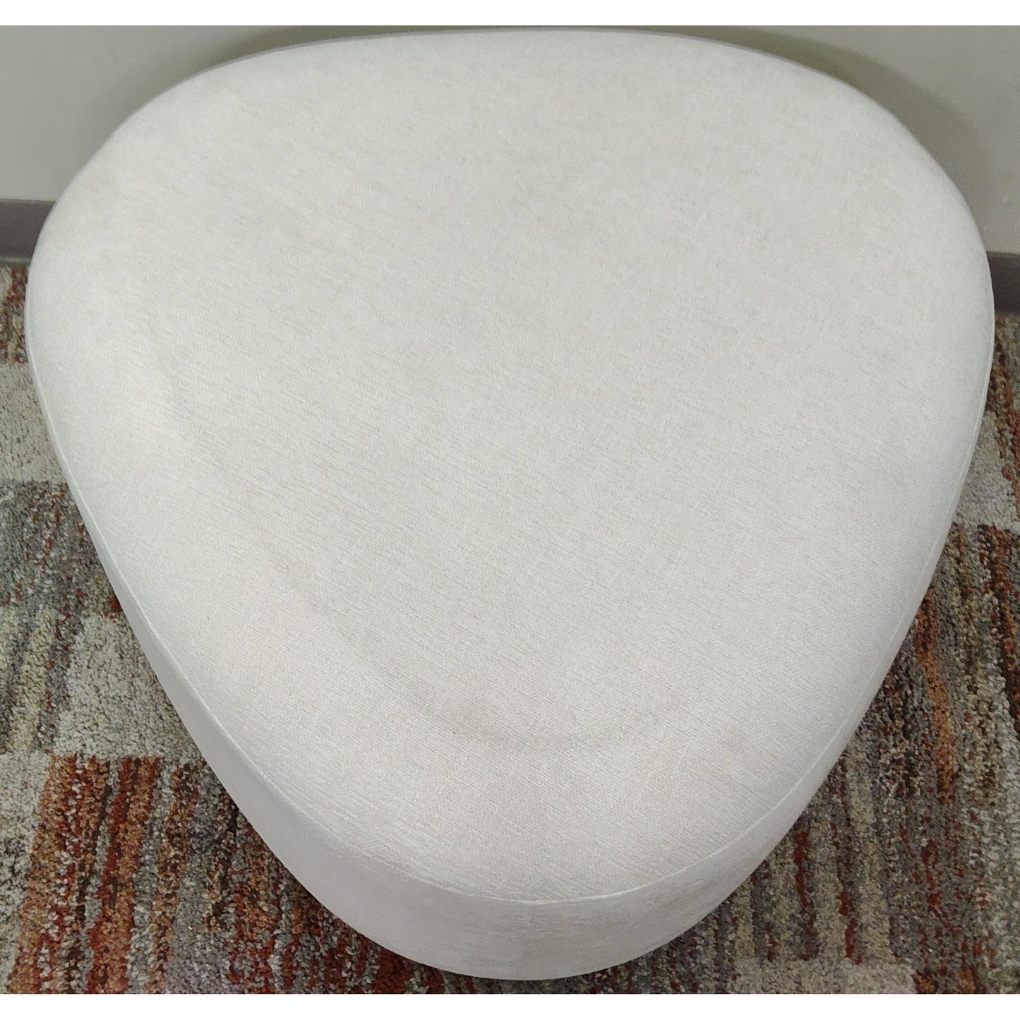 26" White Ottoman