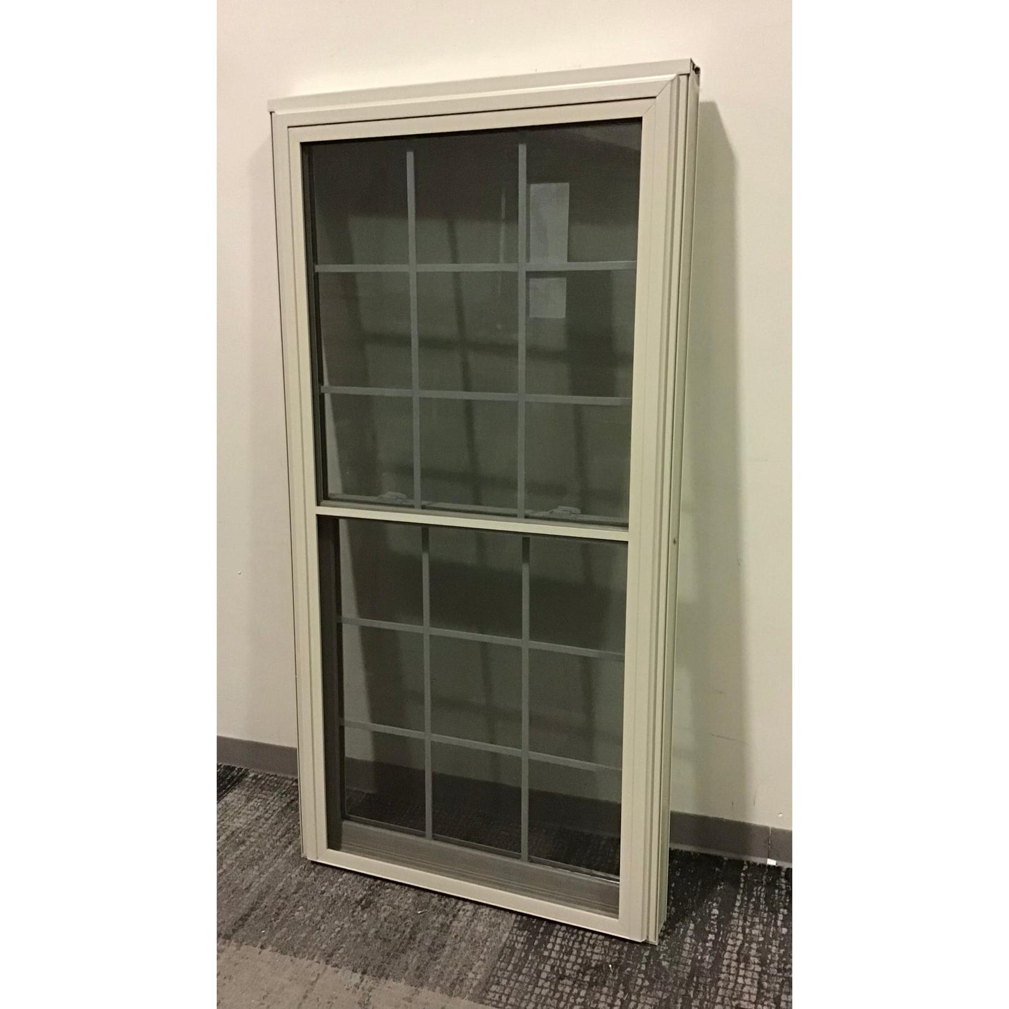 Double Hung Window 35.5x69
