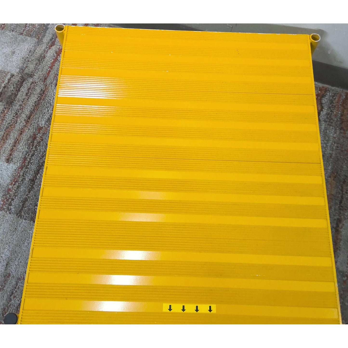 26" x 28" Tri-Arc Steel Work Platform