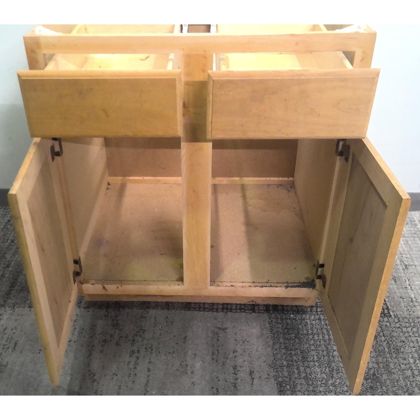 30" Base Cabinet