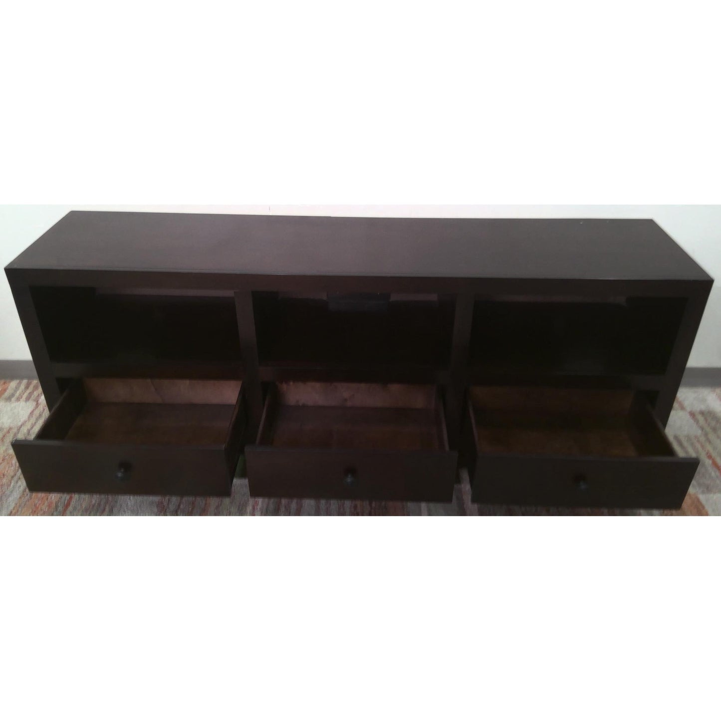 6 Ft. TV Stand