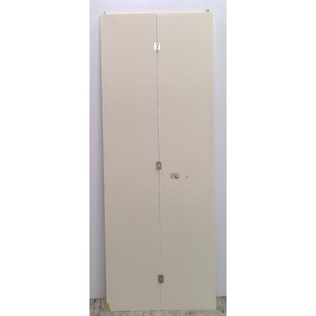 29.5" x 79" Bifold Closet Door