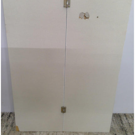 29.5" x 79" Bifold Closet Door