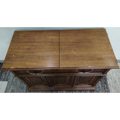 38" Flip Top Server