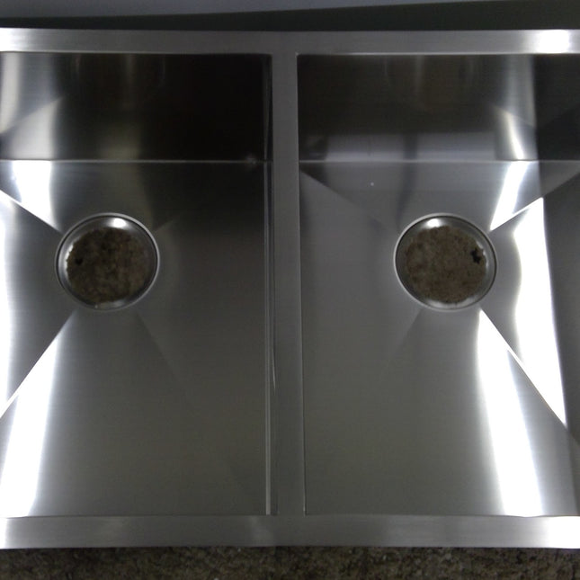 32" Undermount Double Bowl Stainless Steel Sink