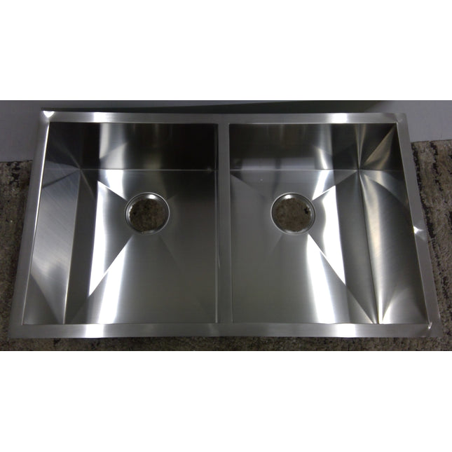 32" Undermount Double Bowl Stainless Steel Sink