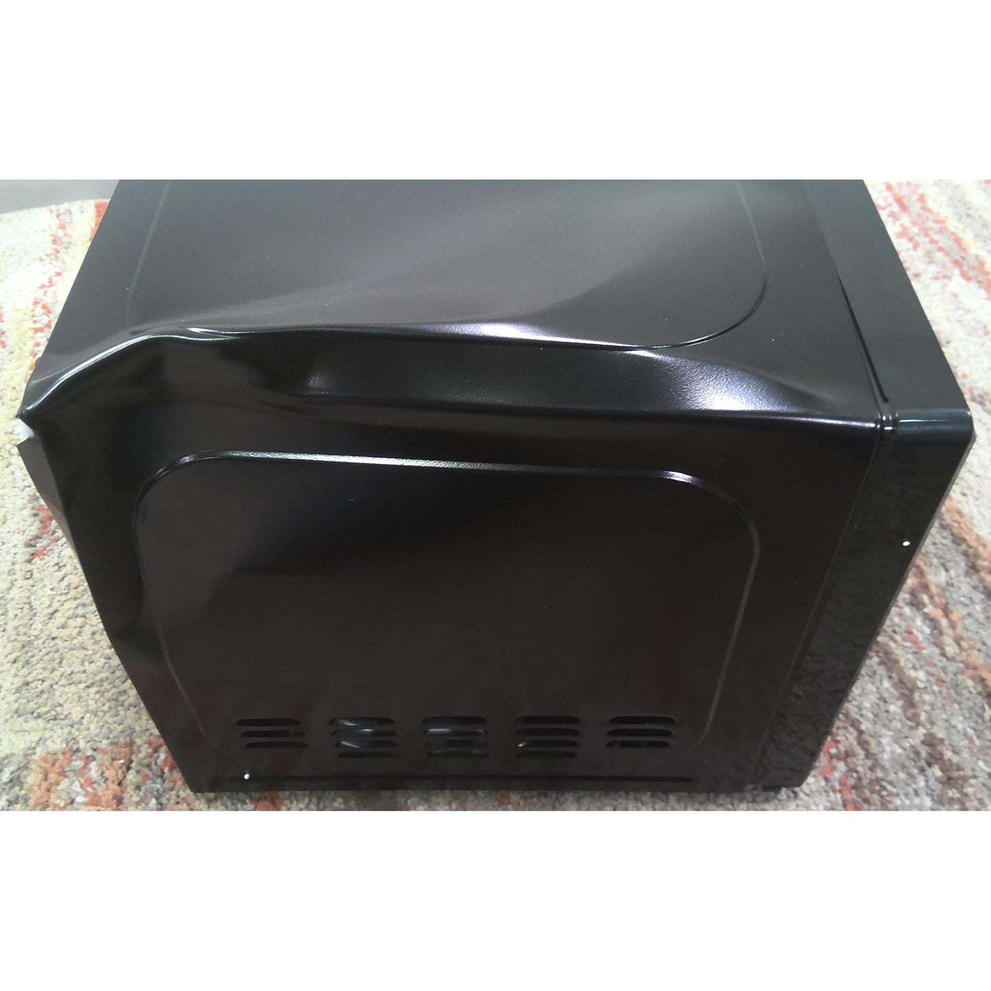 0.7-cu ft 700 -Watt Black Countertop Microwave