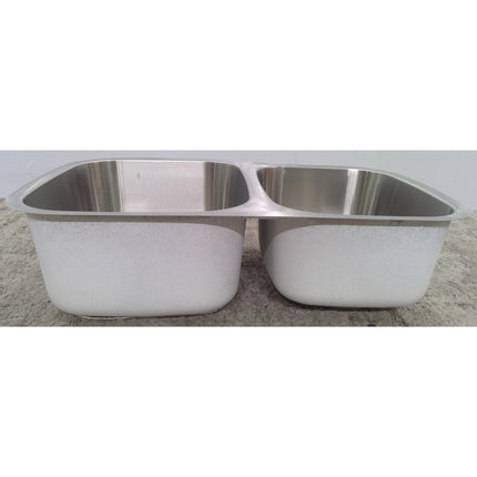 31.5" Double Bowl Stainless Steel Undermount Sink (Added 08/12/2026)
