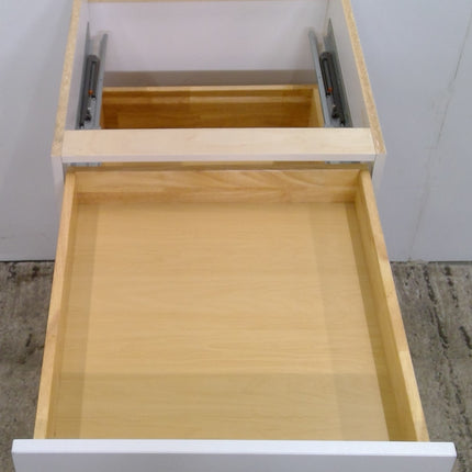 21" White 3-Drawer Base Cabinet