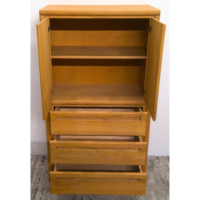 Armoire