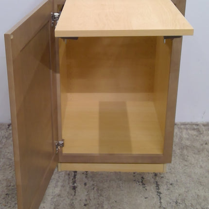 21" Base Cabinet with Extending Shelf