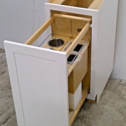 15" White Pullout Organizer Base Cabinet