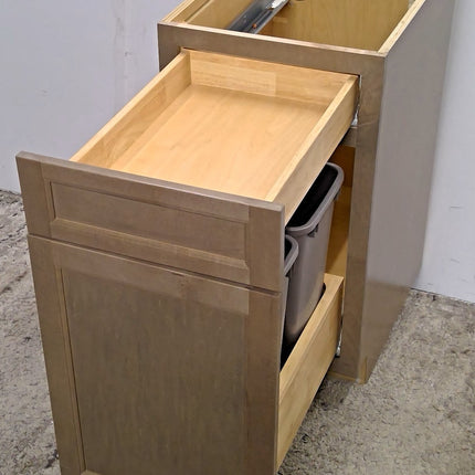 18" Trash Pullout Plywood Base Cabinet