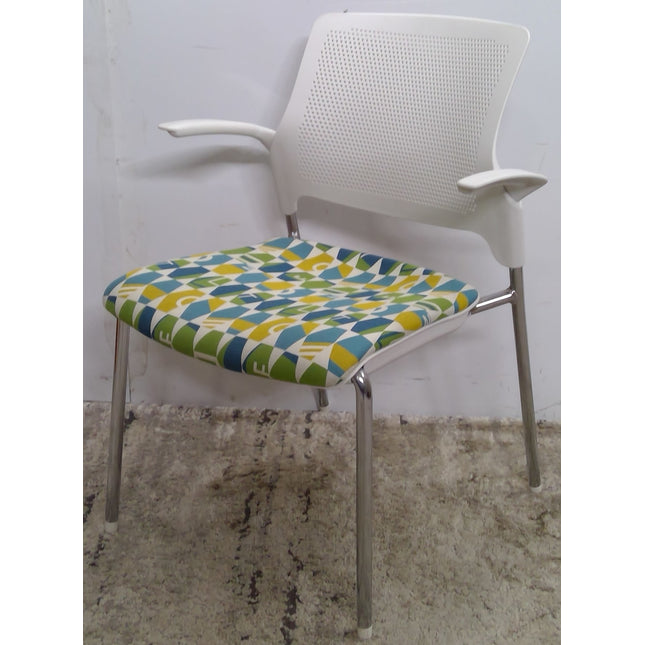 Guest Chair with Multicolor Seat