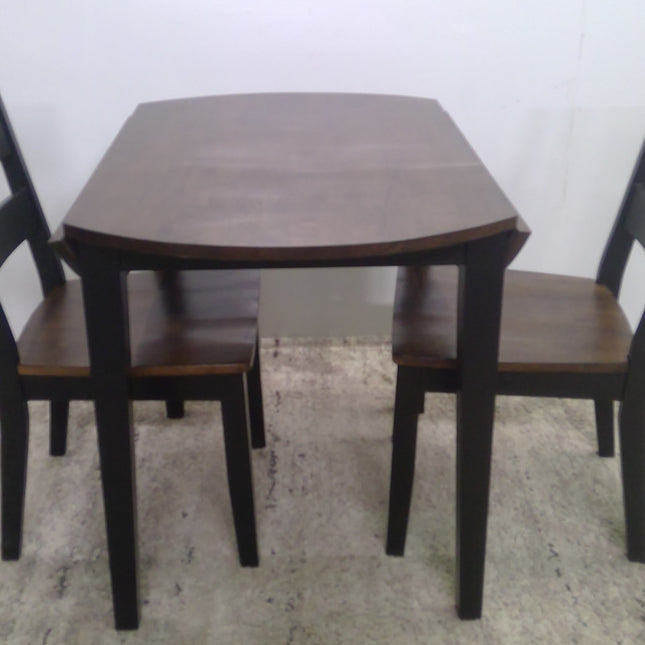 Round Table with 2 Chairs