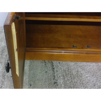 44" TV Stand