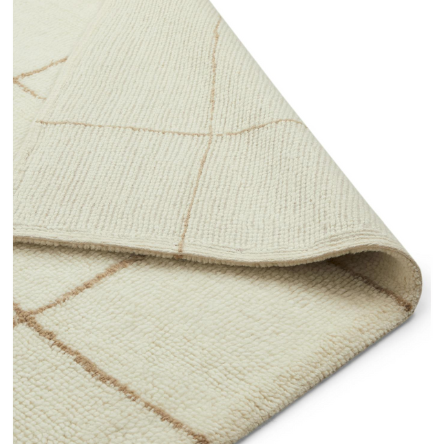 8 x 10 Washable Wool Rug - Wavy Taupe