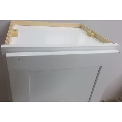 15" White Upper Cabinet