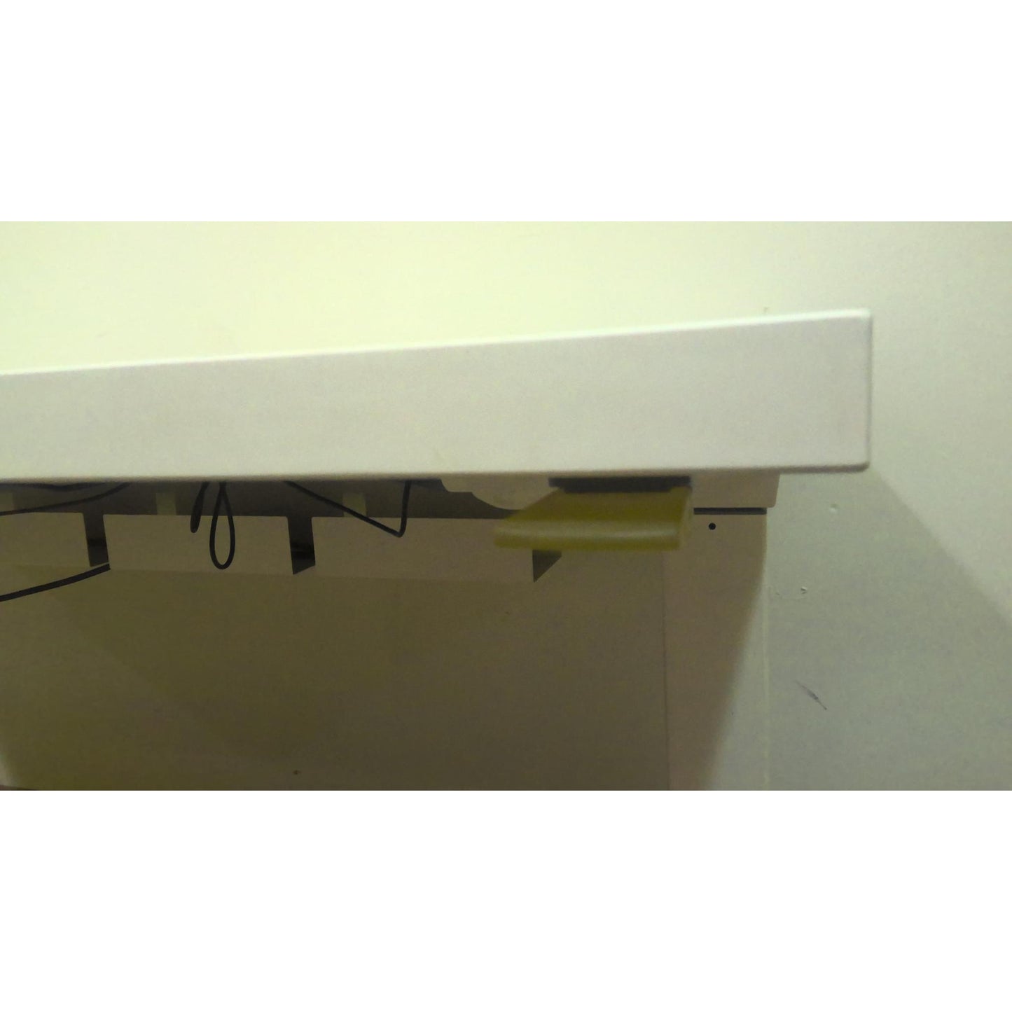 White Electric Standing Desk