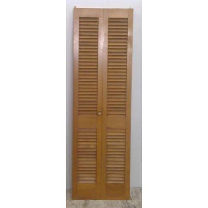 24" x 78.5" Louver Bifold Door