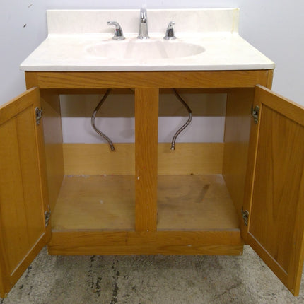 31" Bathroom Vanity with Cultured Marble Top and Faucet