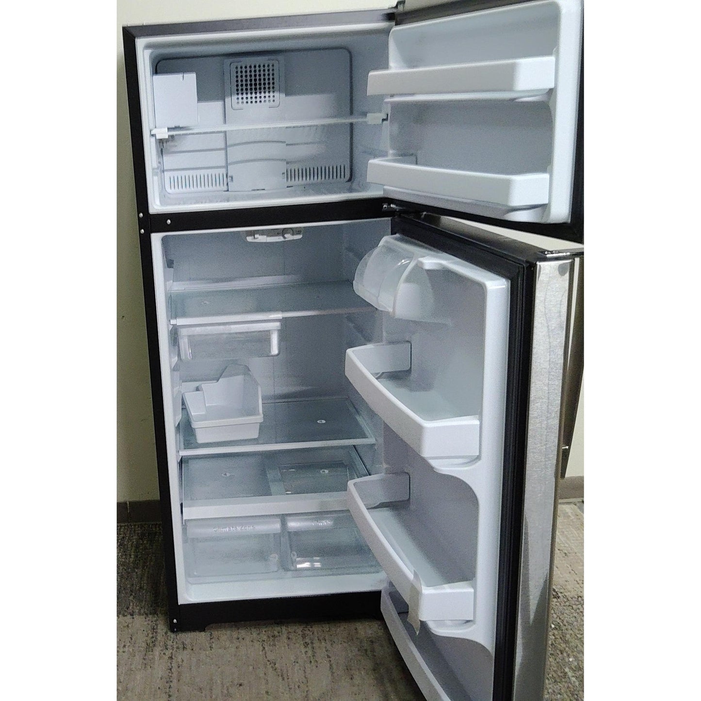 ReStore Select x GE Energy Star 17.5 Cu. Ft. Top-Freezer Refrigerator - TZ73152 - FL