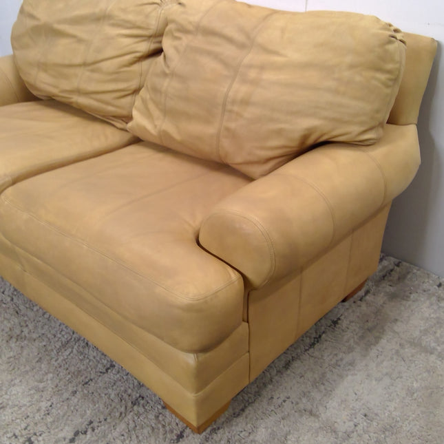 65" Leather Loveseat