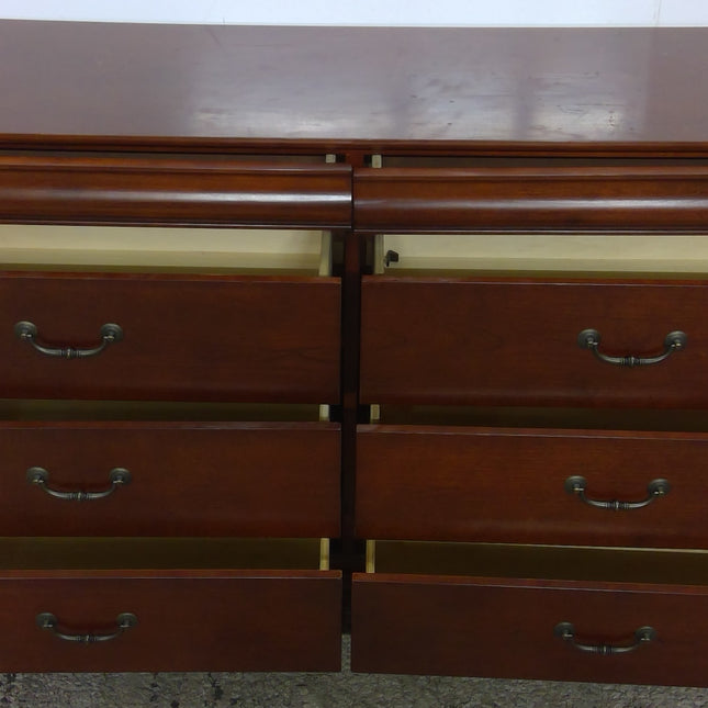 65" 8-Drawer Wood Dresser