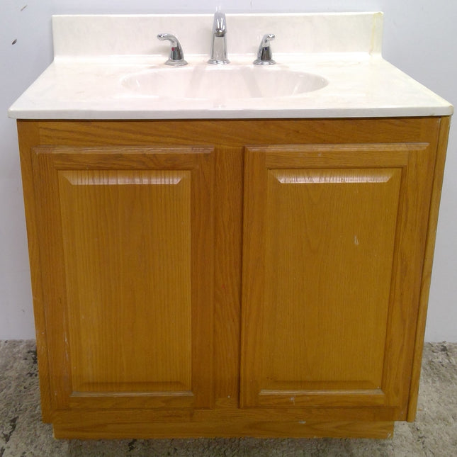 31" Bathroom Vanity with Cultured Marble Top and Faucet