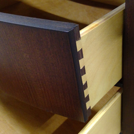 Dark Wood 3-Drawer Nightstand