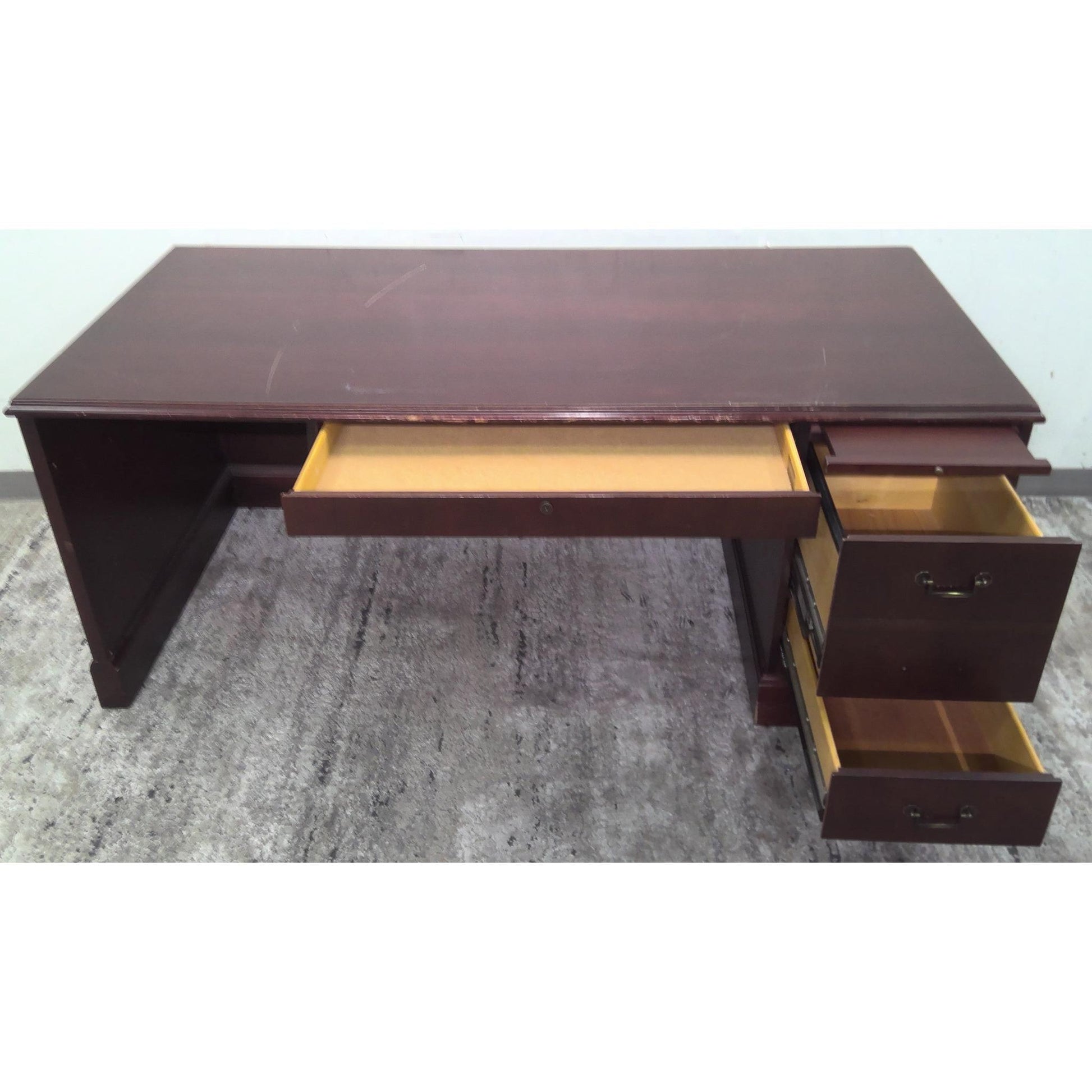 Large Desk
