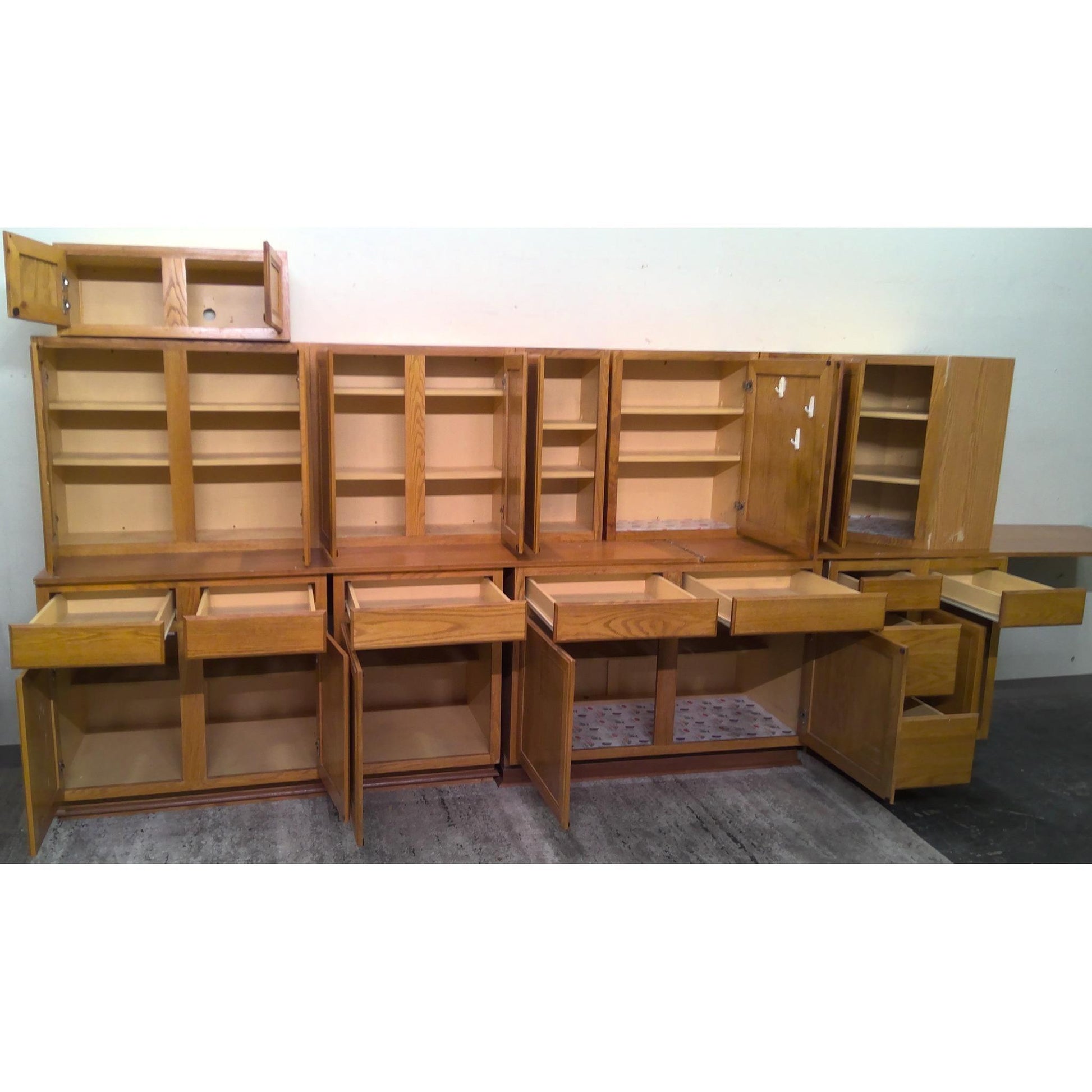 11 Piece Cabinet Set