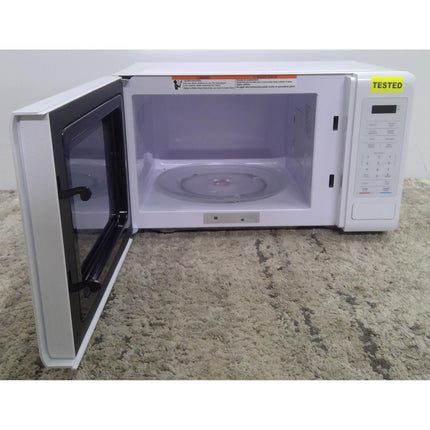 Magic Chef 0.9 cu. ft. 900 Watt Countertop Microwave in White (Added 07/25/2026)