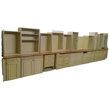 25 Piece Cabinet Set