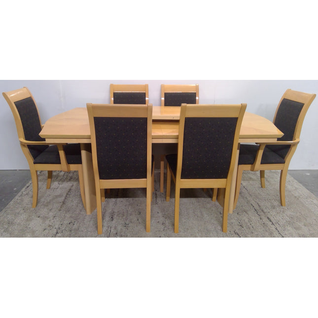 Dining Table with 6 Chairs (Added 07/22/2026)