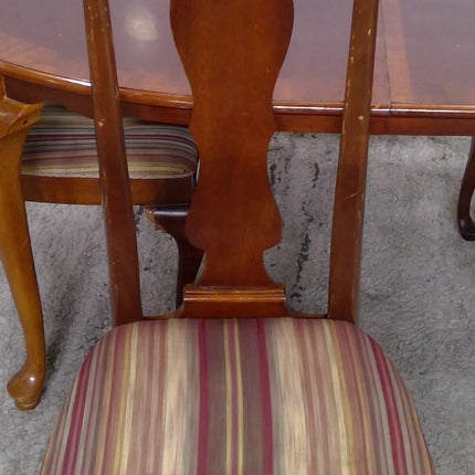 Dining Table with 4 Chairs