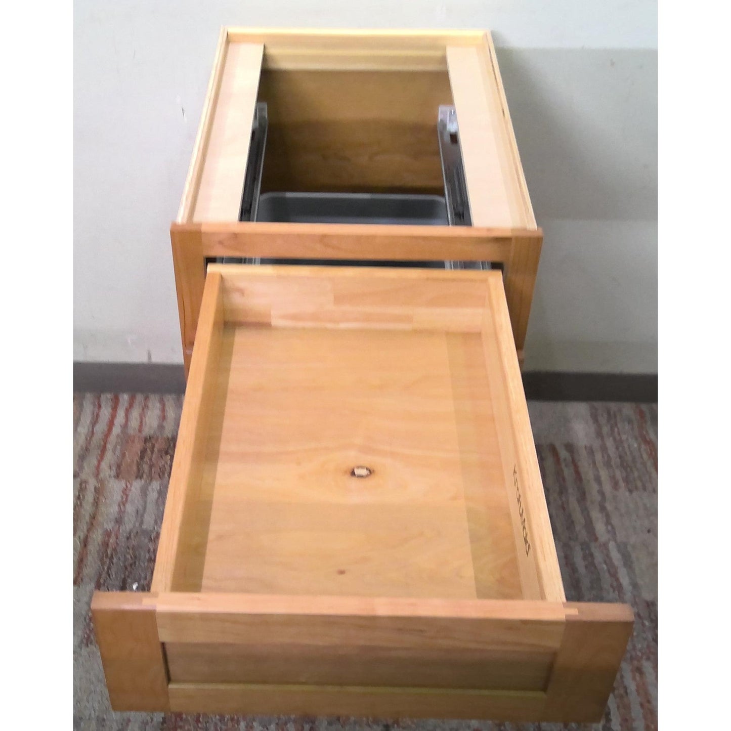 18" Base Cabinet with Trash Pullout