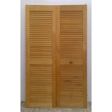 48" x 80" Louver Bifold Door
